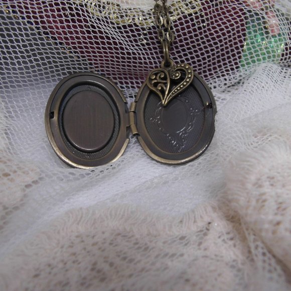 Bronze BUNNY Rabbit Cameo locket Necklace Mourning - Picture 7 of 7